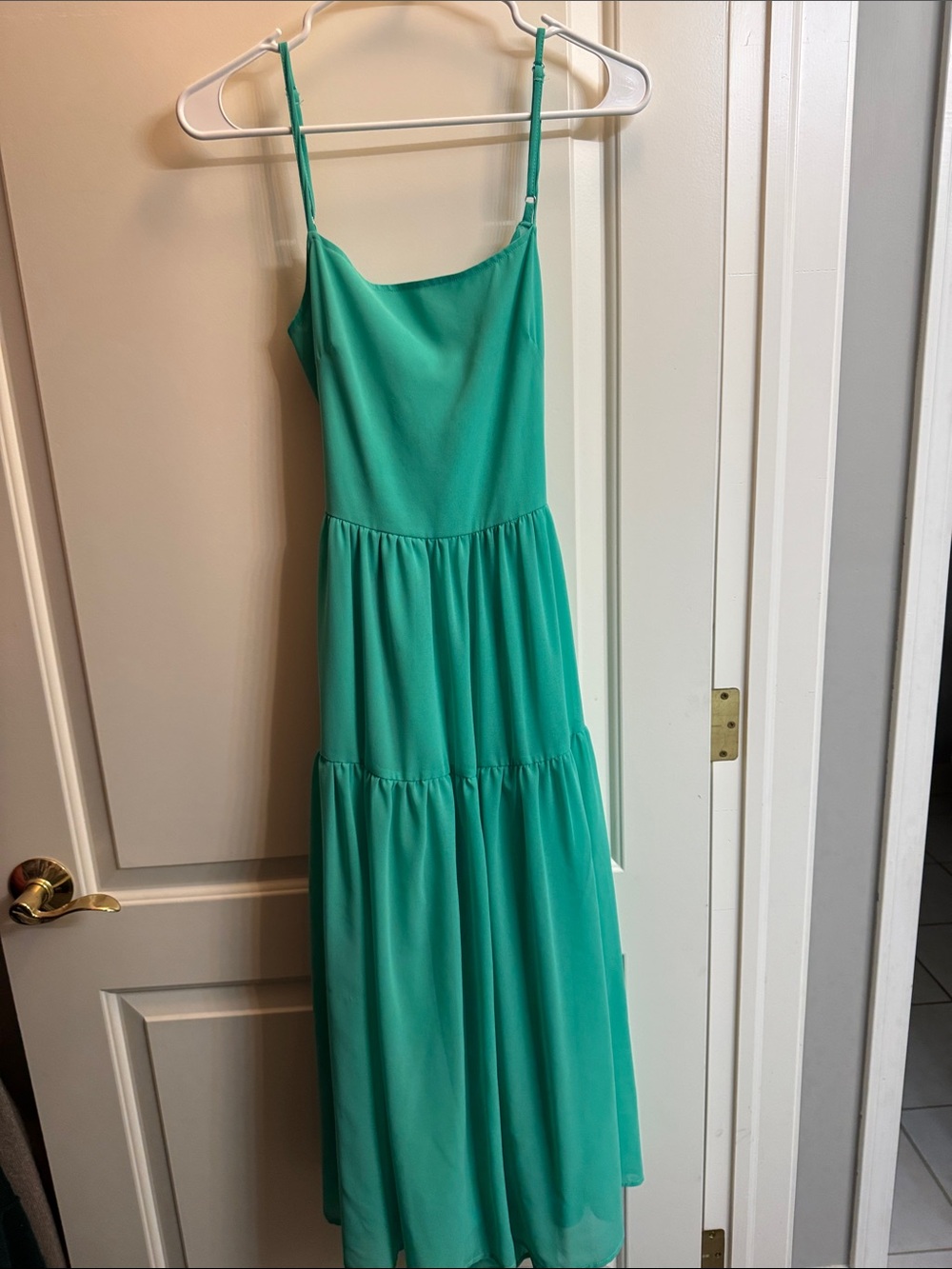 Green Sleeveless Tiered Maxi Dress - Unbranded